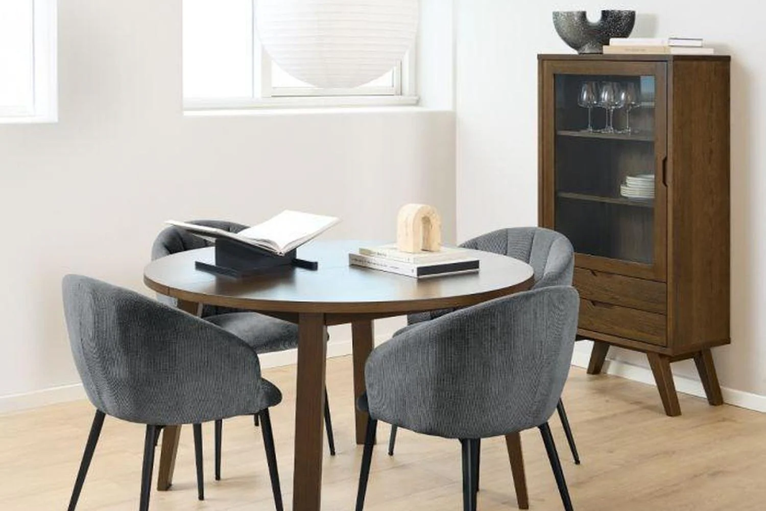 A-Line Round Extending Dining Table in Smoked Oak 120-220cm - Image 4
