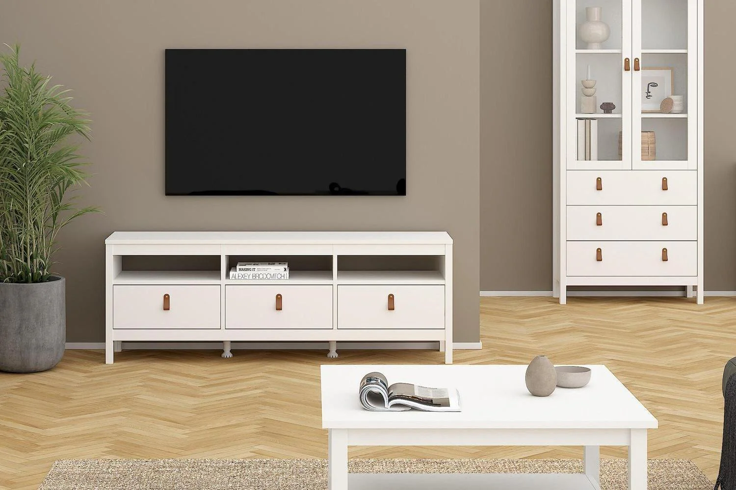 Barcelona Coffee Table In White - Image 4