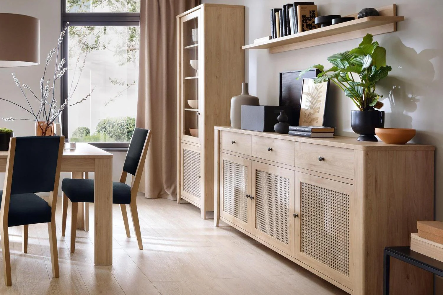 Cestino Shelf In Jackson Hickory Oak - Image 3