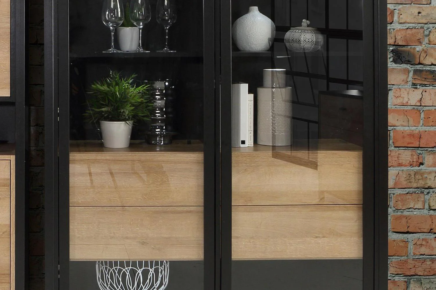 High Rock Extra Wide Display Cabinet In Matt Black/Riviera Oak - Image 8