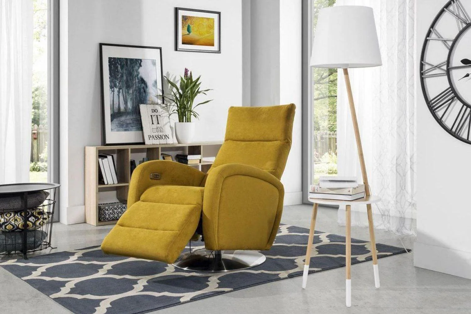 Loro Recliner Armchair