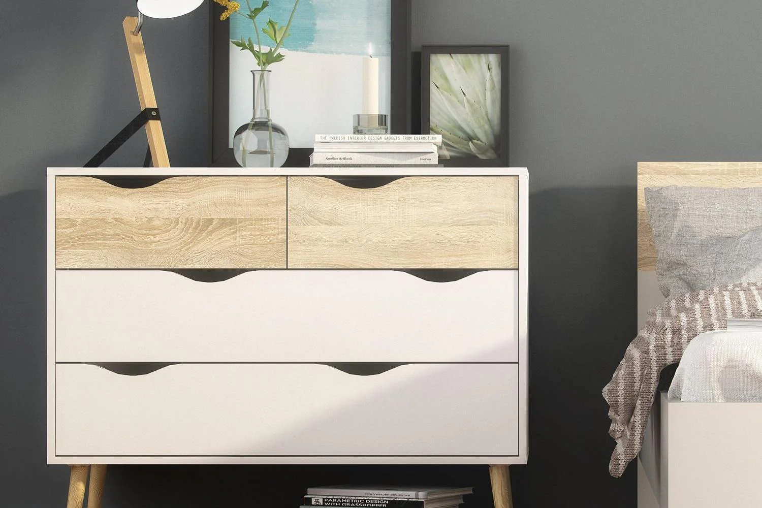Oslo Chest Of 4 Drawers In White And Oak - Image 5