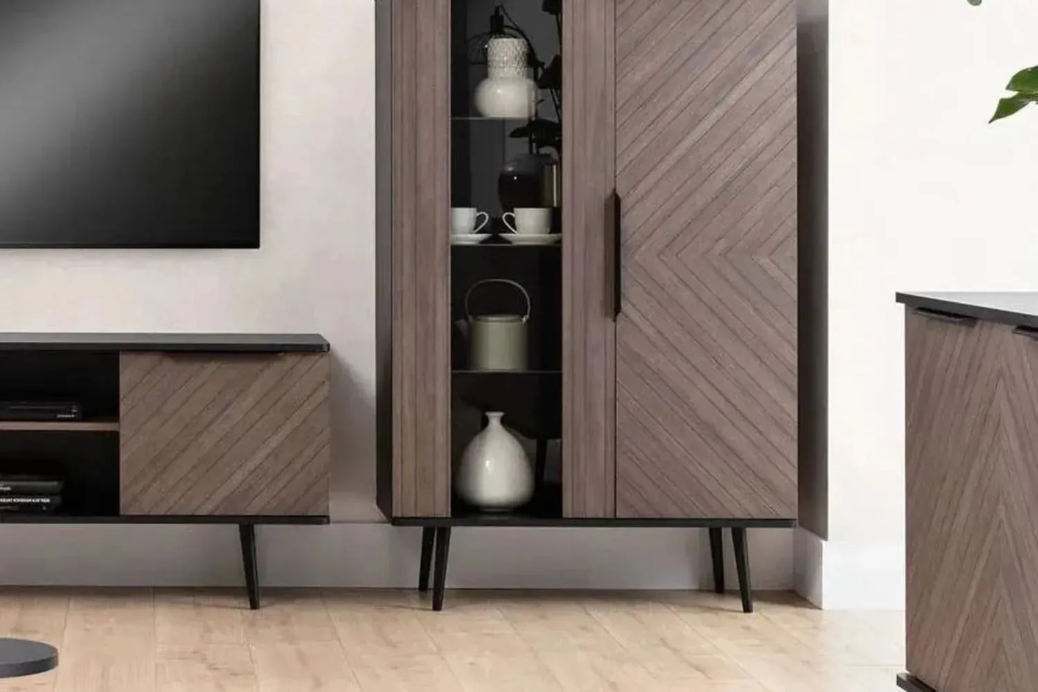 Pinelli Sideboard - Image 4