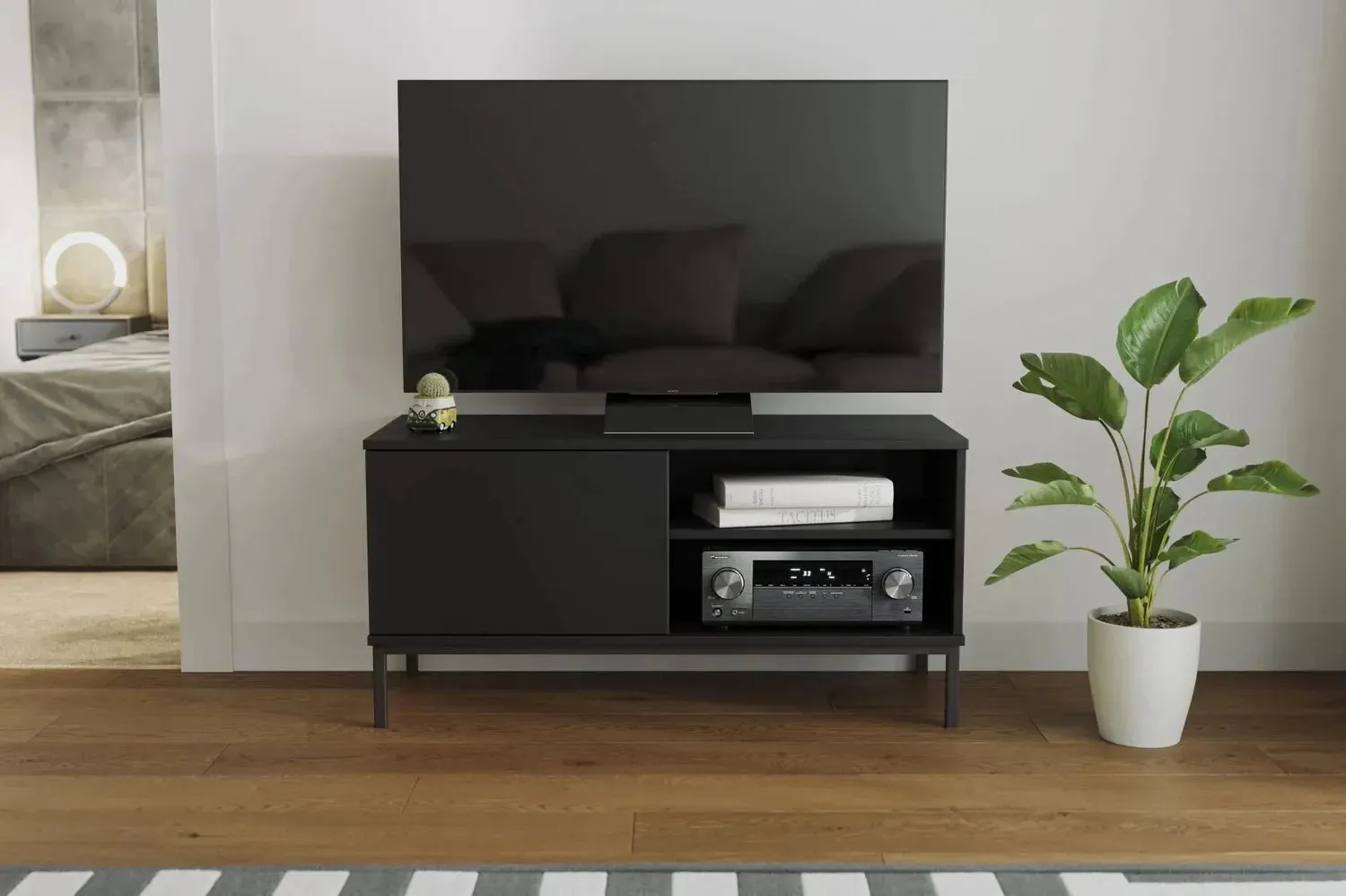 Querty Small Tv Unit - Image 5