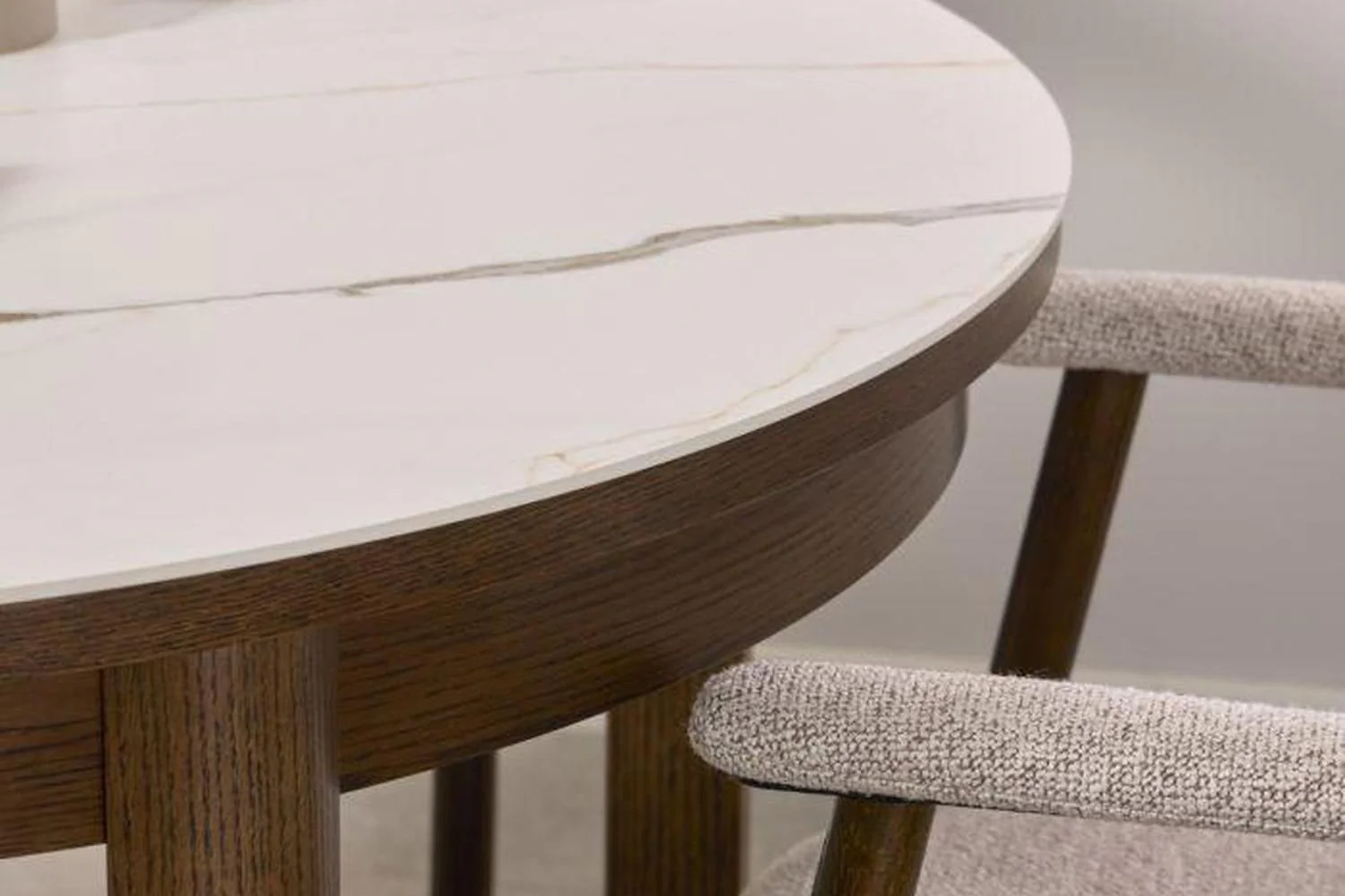 Southampton Round Extendable Dining Table in Cream Ceramic 120cm - Image 3